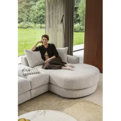 Montèl Lounge